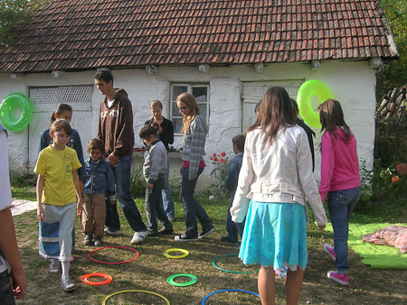 14 Shipwrecked holiday club at Cuptoare